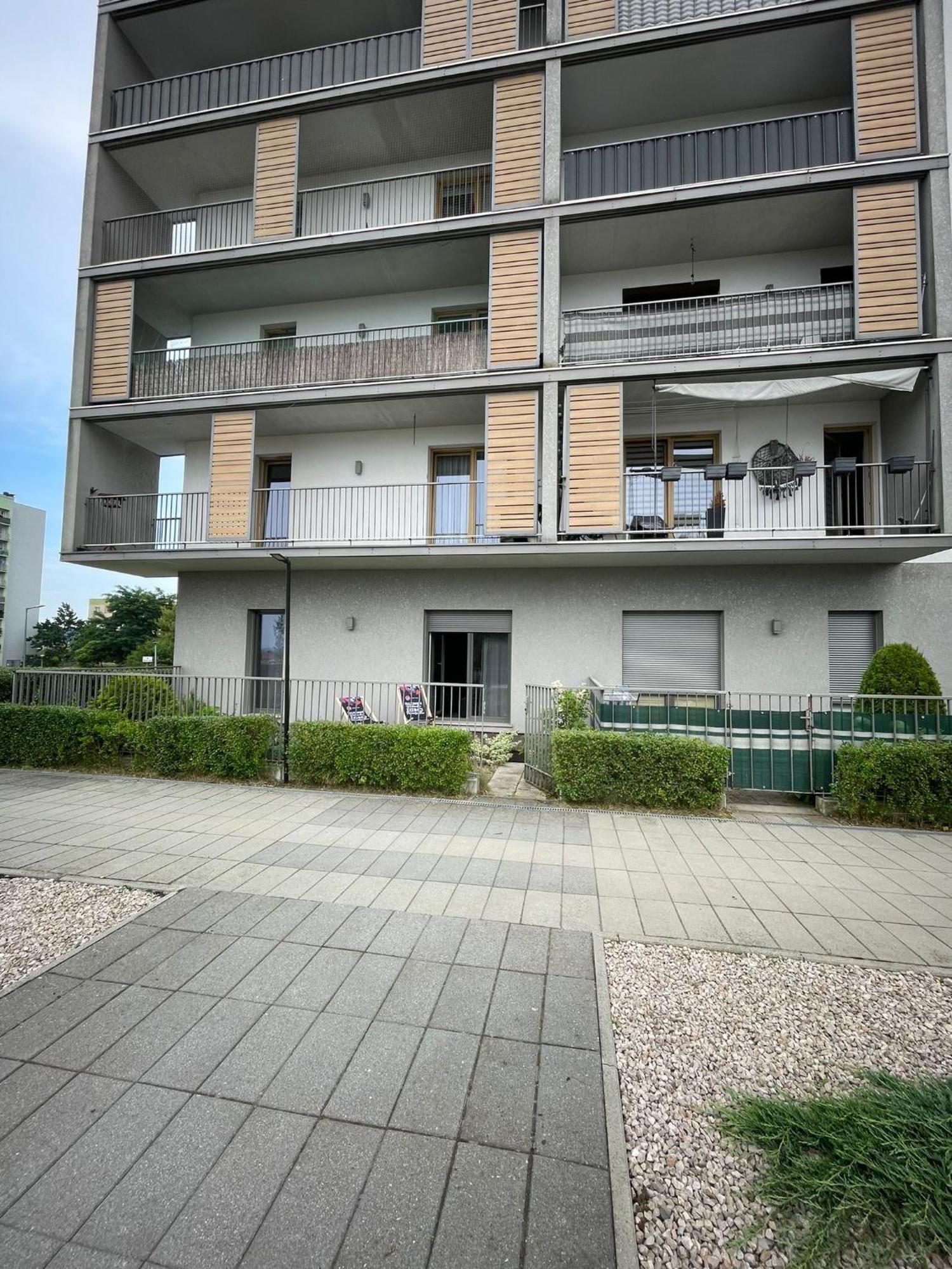 Apartament Laura Z Ogrodkiem Kielce Eksteriør billede